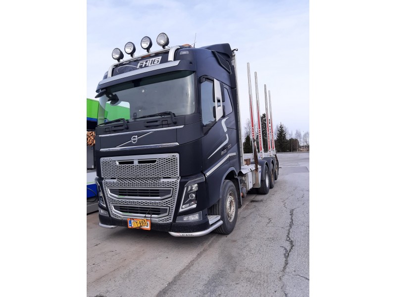 Поступление VOLVO FH16